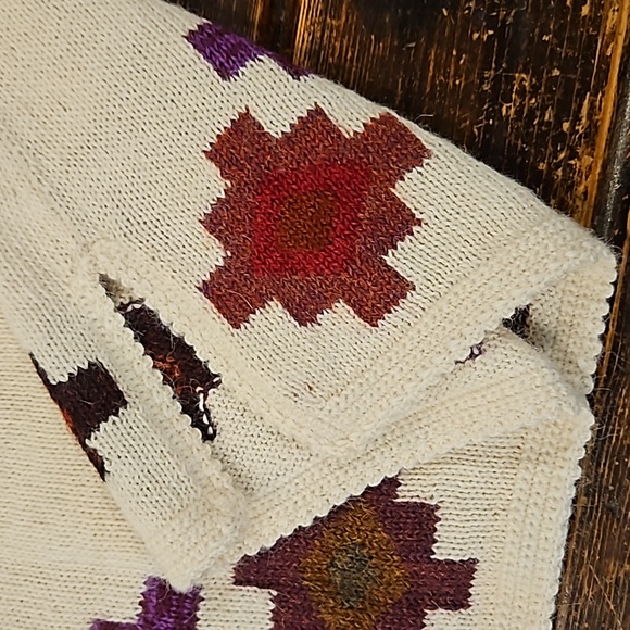 Baby Alpaca sweater Southwestern Style Sz Small - Picture 3 of 8
